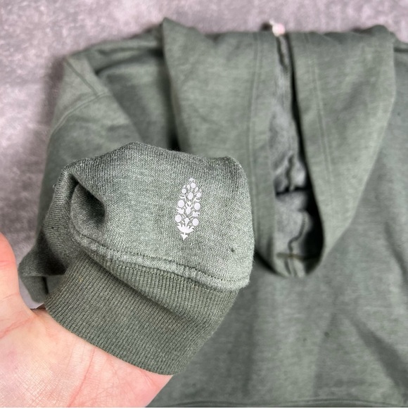 Free People Hoodie Womens Small FP Movement Believe It Lace Up Activewear Fit - Picture 6 of 8